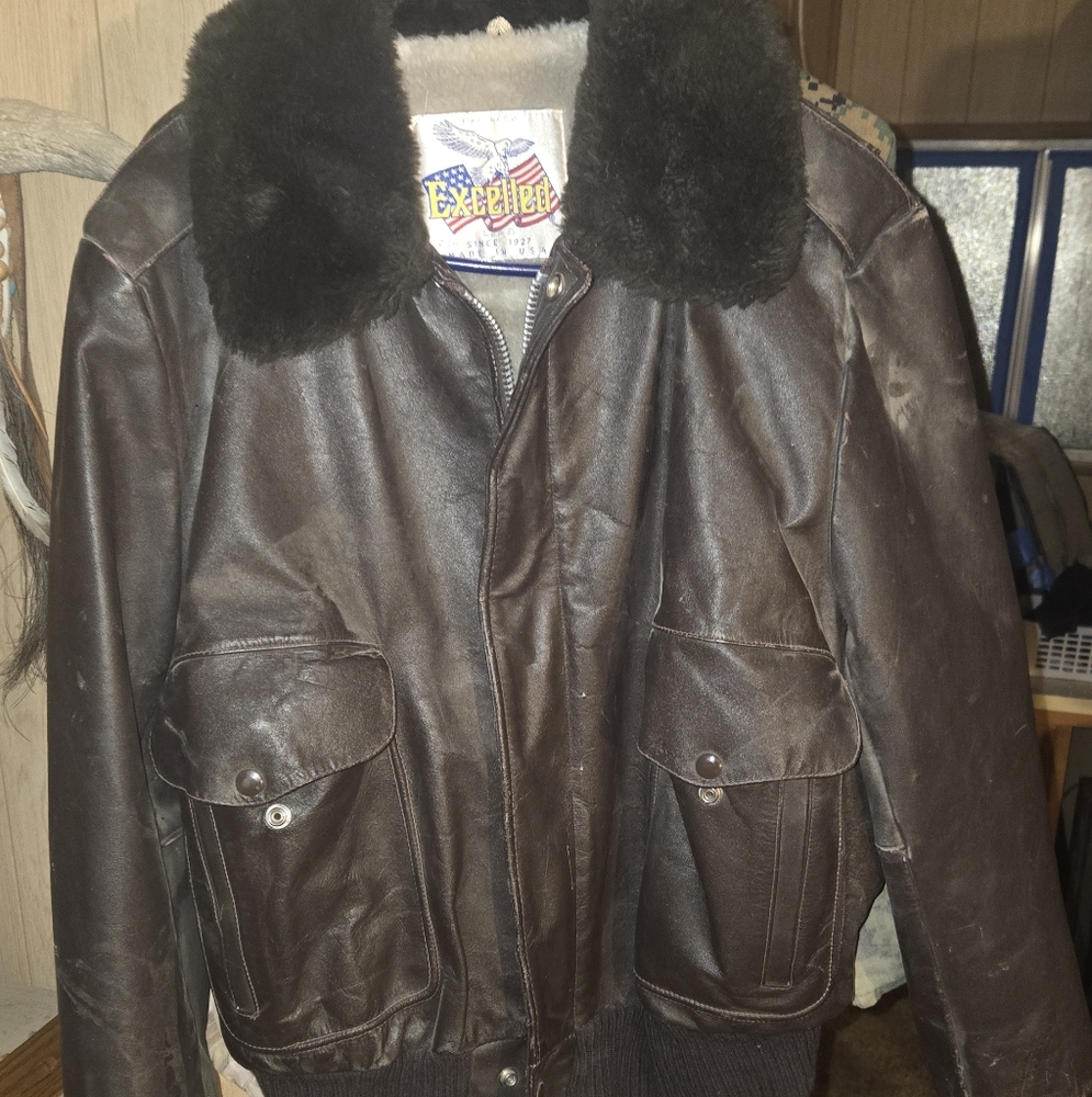 Men's Leather Flight Bomber Jacket